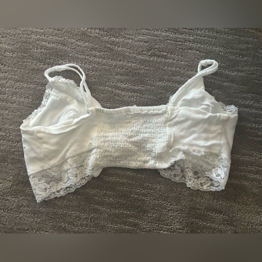 Tie-Front Lace Trim Cami - Picture 3 of 4